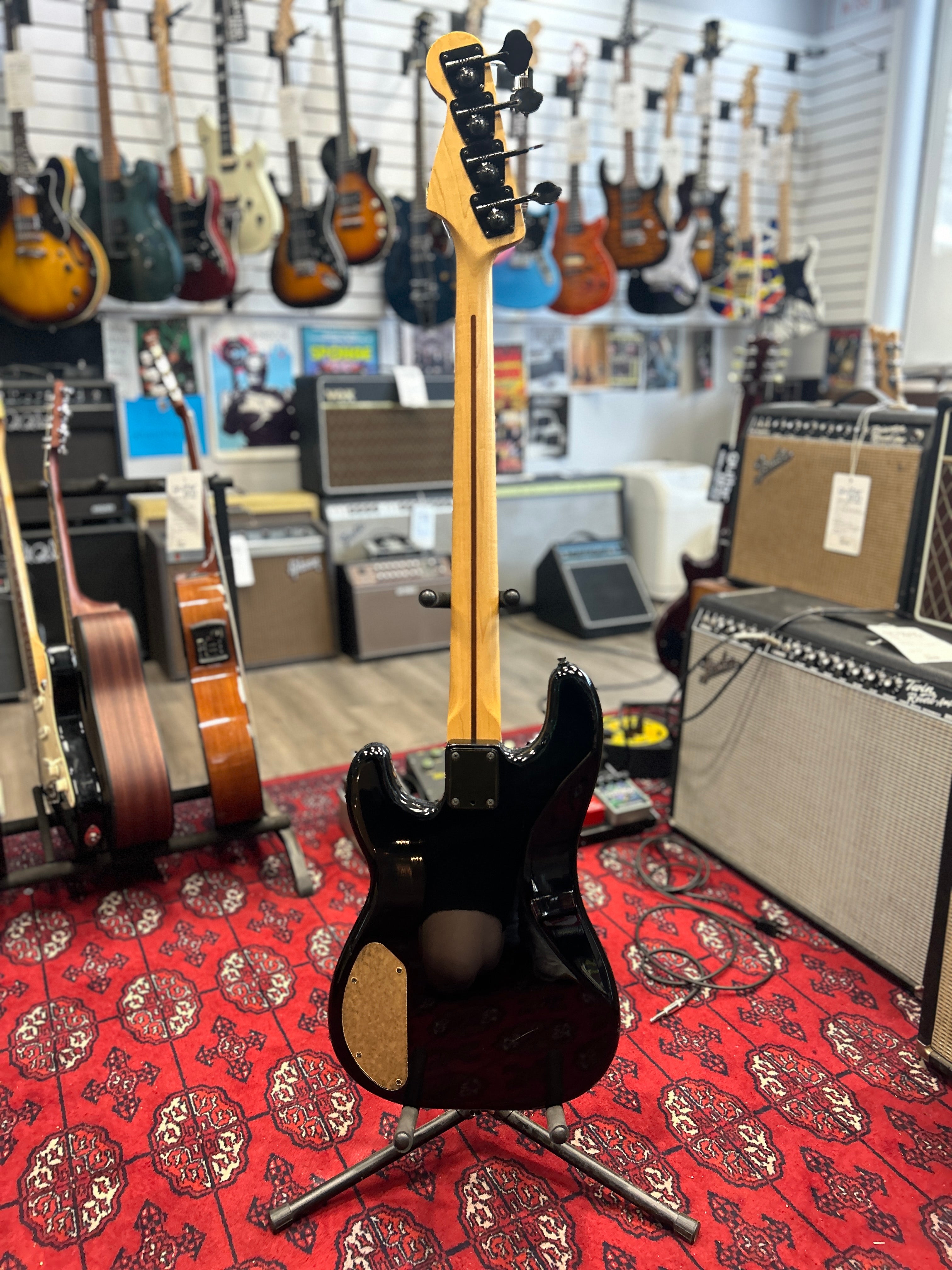 Fender Contemporary Jazz Bass Special (1985-1990, MIJ) | Guitar Hi-Fi