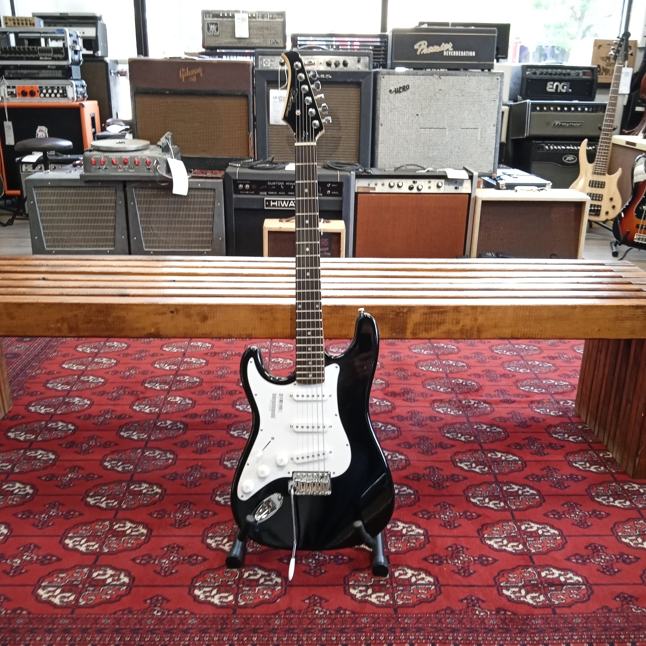 Silvertone strat on sale