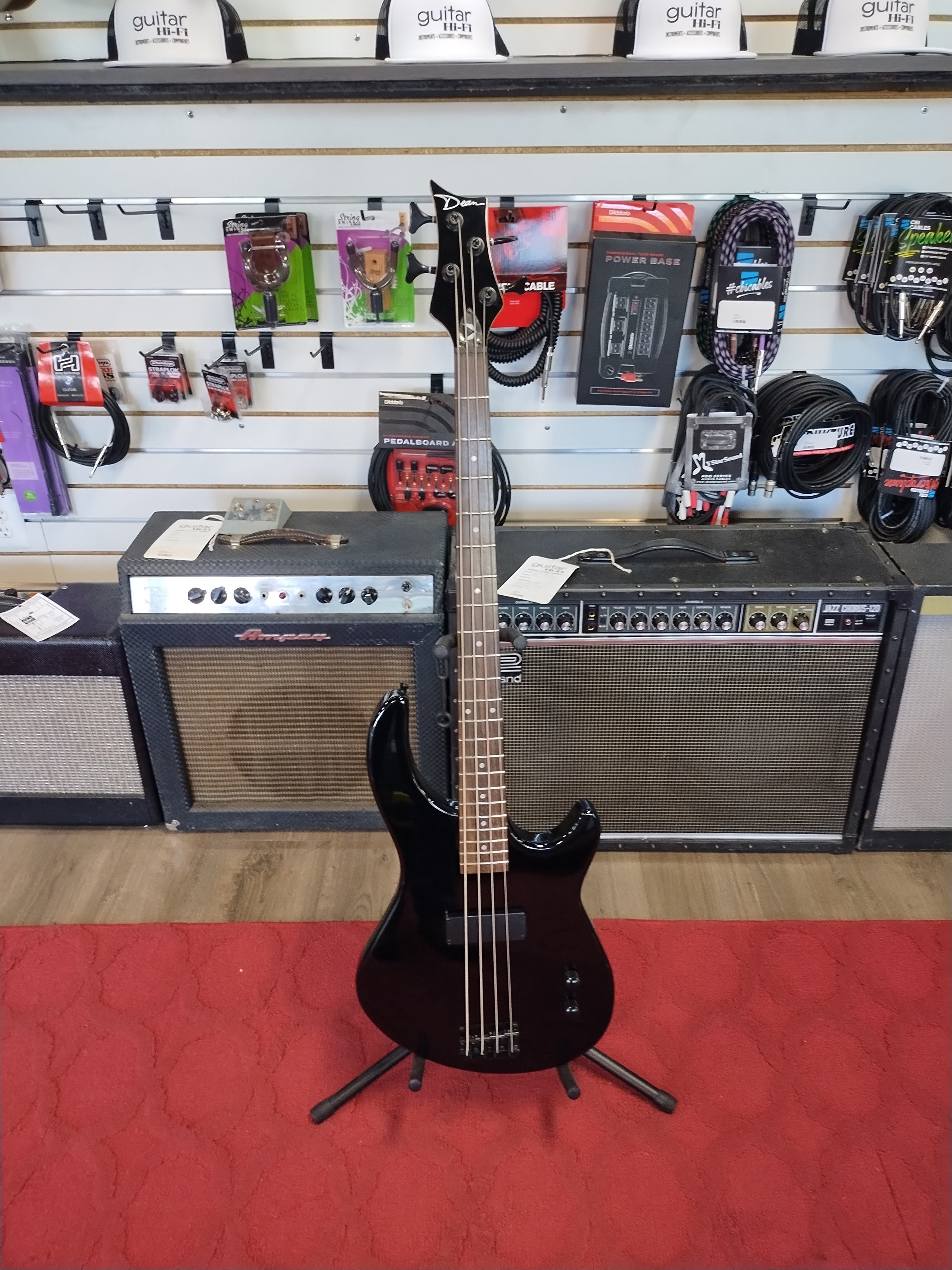 Dean Edge Bass Guitar HiFi